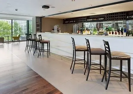 Hotel Centre By Ihg 4*