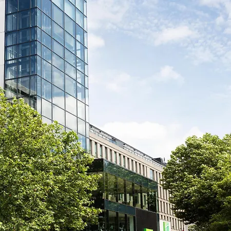 Centre By Ihg 4*