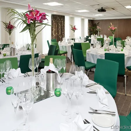 Centre By Ihg 4*