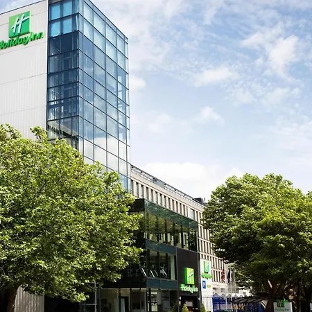 Centre By Ihg Hotel
