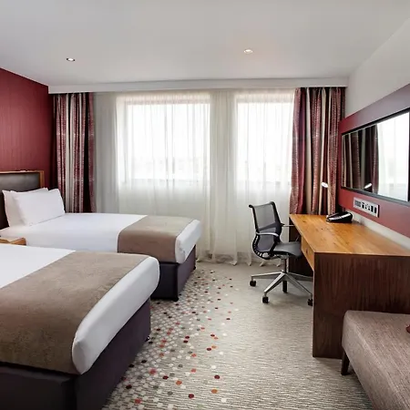Centre By Ihg 4*