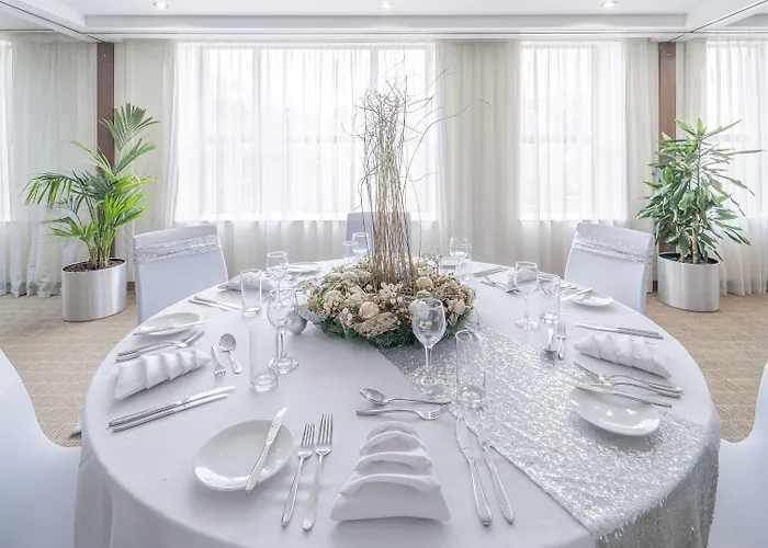 Ξενοδοχείο Centre By Ihg 4*