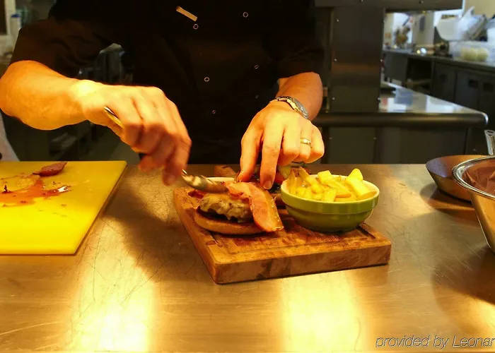 假日布里斯托尔市中心酒店